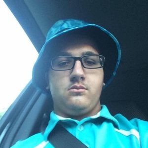 Meet your Posher, Karl